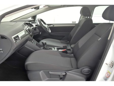 2018 Volkswagen Touran 1.4 TSI DSG TRENDLINE *UPGRADED 18" ALLOY WHEELS*CAR PLAY*ANDROID AUTO* €20,490 thumbnail