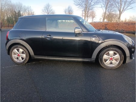 2015 MINI One Mini //One//1.2L// Automatic//3 Door €11,950 thumbnail