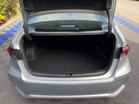 2023 Toyota Corolla - thumbnail 13