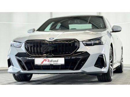 2025 BMW 5 Series - thumbnail 20