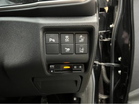 2019 Honda Grace - thumbnail 13