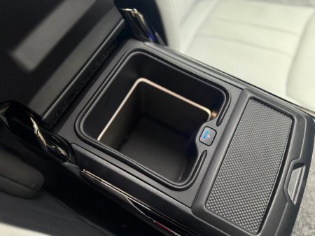 2025 Land Rover Range Rover Sport AUTOBIOGRAPHY €137,990 thumbnail