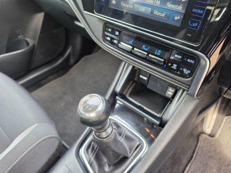 2016 Toyota Auris - thumbnail 13