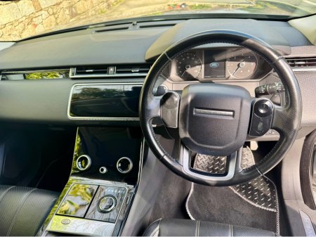 2018 Land Rover Range Rover Velar - thumbnail 17