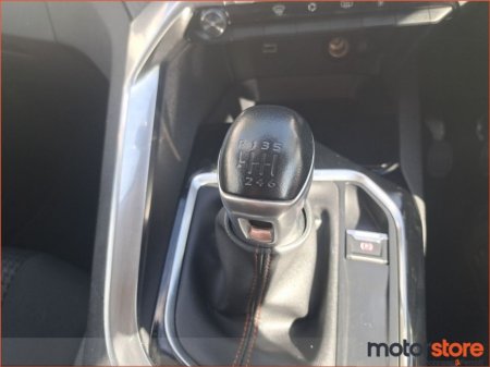 2020 Peugeot 3008 - thumbnail 16