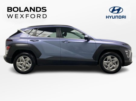 2025 Hyundai Kona - thumbnail 4