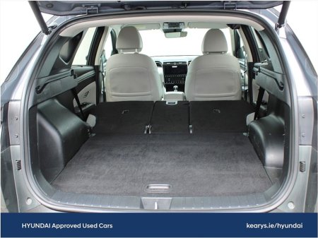 2024 Hyundai Tucson 2WD Executive Plus w 2 Tone Roof €35,297 thumbnail
