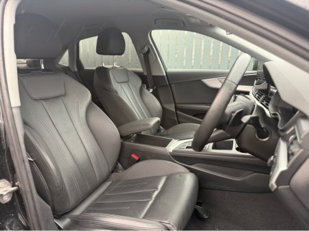 2022 Audi A4 2022 AUDI A4 SPORT EDITION 35TDI MH TDI thumbnail