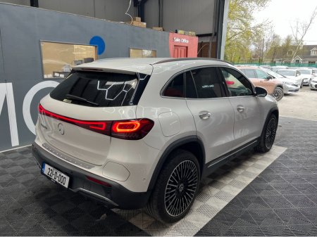 2022 Mercedes-Benz EQA - thumbnail 2