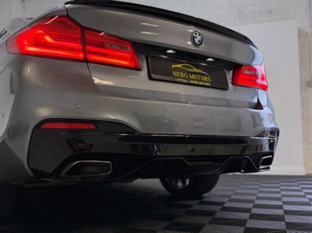 2018 BMW 5 Series - thumbnail 8