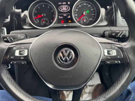 2016 Volkswagen Golf 1.4 TSI 5DR 150HP Highline €13,999 thumbnail