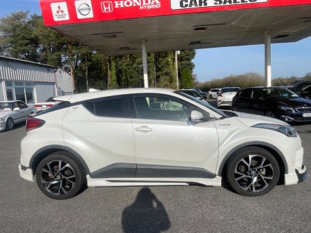2017 Toyota C-HR - thumbnail 8