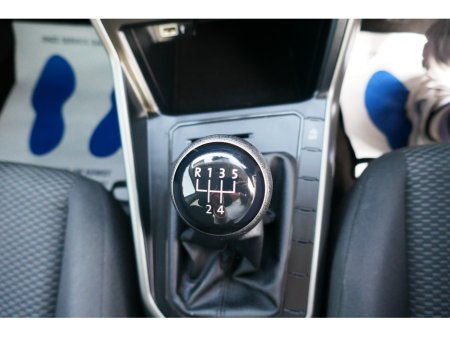 2019 Volkswagen Polo - thumbnail 19