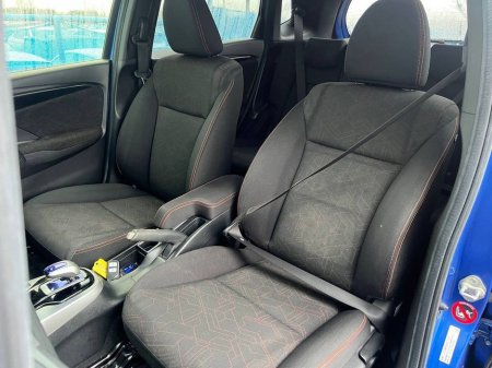 2016 Honda Fit SPORT 1.5 HYBRID // DIAMOND CUT ALLOYS // SERVICE HISTORY // PADDLE SHIFT €10,900 thumbnail