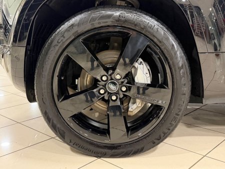 2025 Land Rover Defender X-DYNAMIC SE=HUGE SPEC//LIGHT INTERIOR//AS NEW=2 YEAR WARRANTY=TAILORED FINANCE PACKAGES AVAILABLE=TRADE IN'S WELCOME €104,995 thumbnail