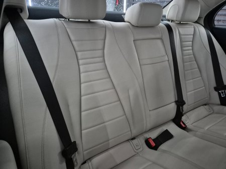 2018 Mercedes-Benz E Class - thumbnail 9