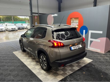 2017 Peugeot 2008 €13950! 2017 PEUGEOT 2008 1.2 AUTOMATIC CROSSCITY / HALF LEATHER / REVERSE CAMERA €13,950