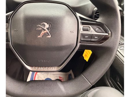 2020 Peugeot Partner PROFESSIONAL PLUS €11,341 thumbnail