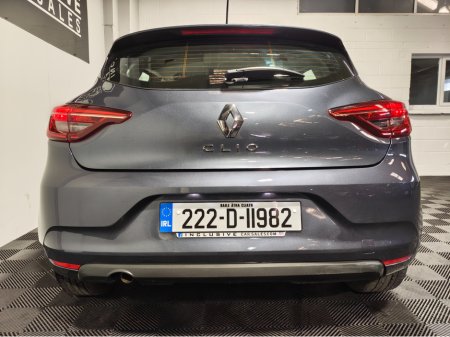 2022 Renault Clio - photo 2