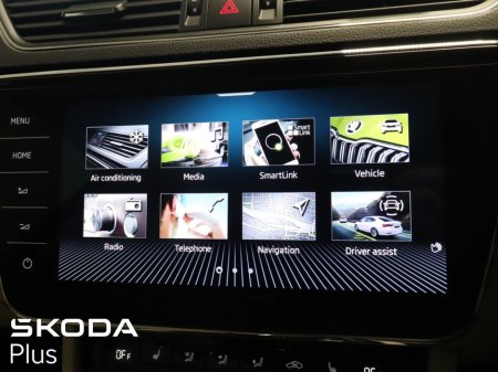 2023 Skoda Superb - thumbnail 18