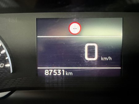 2023 Peugeot 208 - thumbnail 10