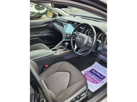 2019 Toyota Camry 2.5 Camry Hybrid €21,950 thumbnail