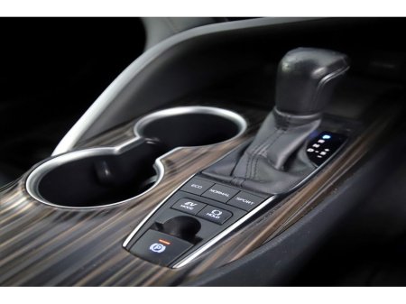 2019 Toyota Camry 2.5 HYBRID *PARK SENSORS*REVERSE CAM* €22,890 thumbnail