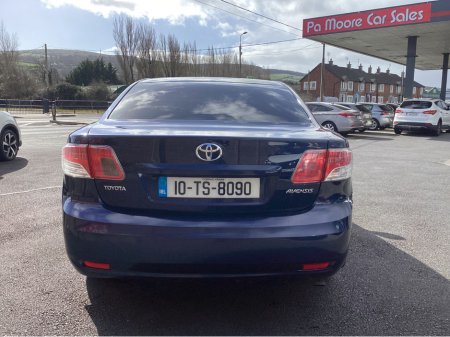 2010 Toyota Avensis - thumbnail 5