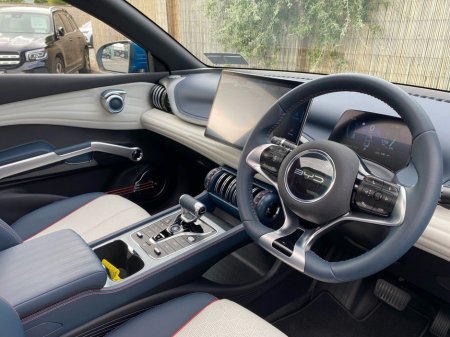 2025 BYD ATTO 3 - thumbnail 15