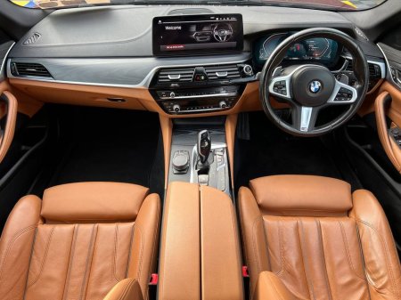 2023 BMW 5 Series - thumbnail 7