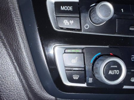 2016 BMW 4 Series 420D M SPORT Z4HA 4DR AUTO €12,950 thumbnail