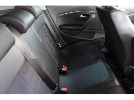 2018 Volkswagen Polo - thumbnail 17