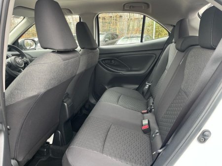 2023 Toyota Yaris Cross YARIS CROSS LUNA €26,950 thumbnail