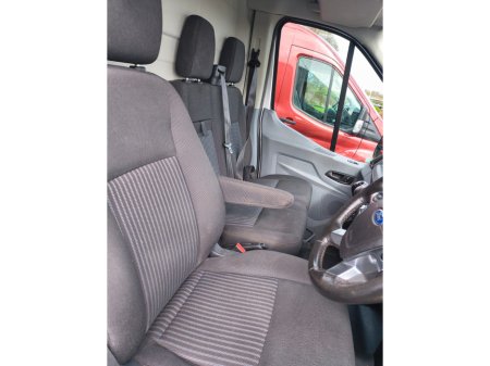 2018 Ford Transit - thumbnail 7