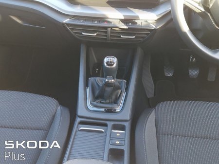 2023 Skoda Octavia AMBITION 2.0TDI 115HP €28,950 thumbnail