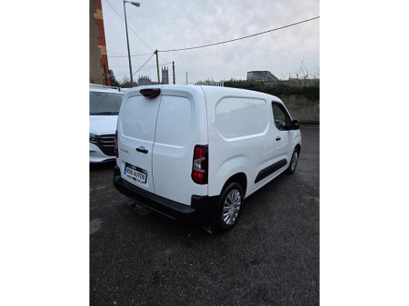 2021 Peugeot Partner - thumbnail 6