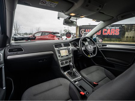 2016 Volkswagen Golf 2016 VW Golf 1.4tsi Auto/High spec/1yr warranty €12,888 thumbnail