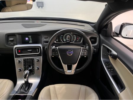 2016 Volvo S60 - thumbnail 39