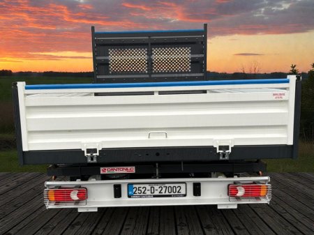 2026 Opel Movano RELAY thumbnail