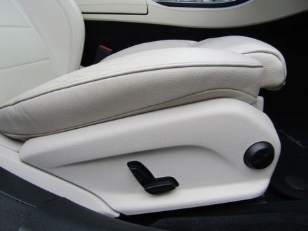 2017 Mercedes-Benz E Class E 220 d D Avantgarde 4DR Auto €15,950 thumbnail