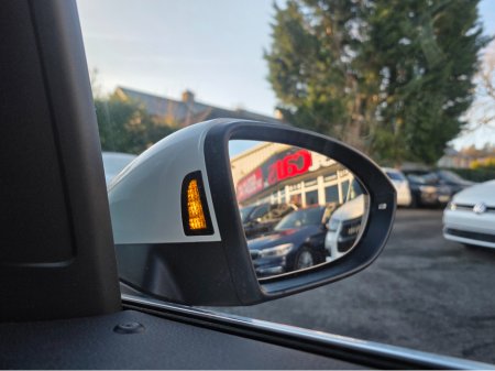 2018 Volkswagen Touran ( 182 )1.4 TSI AUTO 7 SEATER CARPLAY ANDROID AUTO LARGE TOUCH SCREEN - SPECIALISING IN IMPORTS OF GERMAN AUTOMATIC HI SPEC €17,950 thumbnail