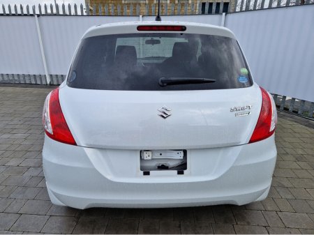 2014 Suzuki Swift 1.2 PETROL AUTO €8,450 thumbnail