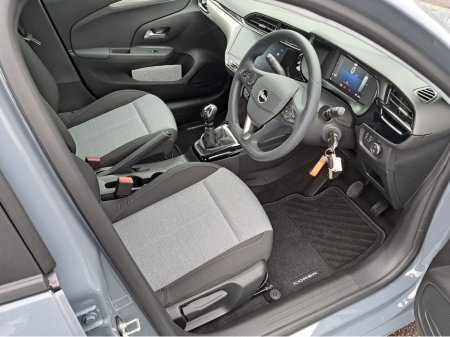 2026 Opel Corsa ELEGANCE 1.2TURBO 100BHP **5 YEARS WARRANTY** €28,950 thumbnail