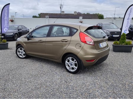 2014 Ford Fiesta LOW MILES MCA ZETEC 1.25 60PS M5 4DR €9,800