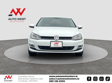 2016 Volkswagen Golf 2016 Volkswagen Golf 1.4 TSI Automatic Highline €16,250 thumbnail