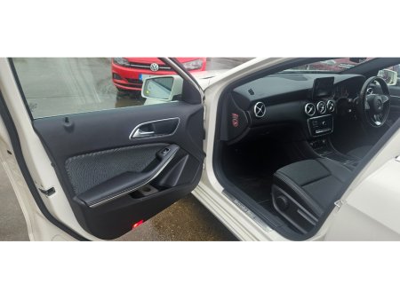 2017 Mercedes-Benz A Class - thumbnail 25