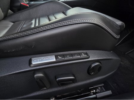 2016 Volkswagen Passat ( 162 REG 2.0 TSI R-LINE FULL LEATHER SEATS ELECTRIC HEATED SEATS SAT-NAV REV CAMERA BLIND-SPOT CARPLAY ANDROID AUTO €19,950 thumbnail