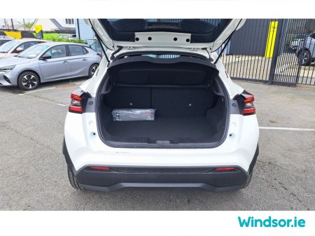 2025 Nissan Juke - thumbnail 11