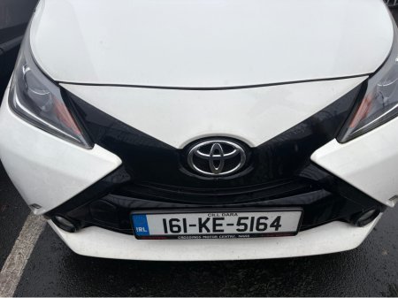 2016 Toyota Aygo 1.0 X-PLAY 4DR €8,995