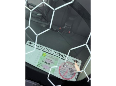 2015 Nissan Pulsar - thumbnail 11